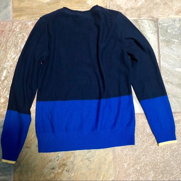 G.H. Bass & Co Blue Sweater - Picture 2 of 5